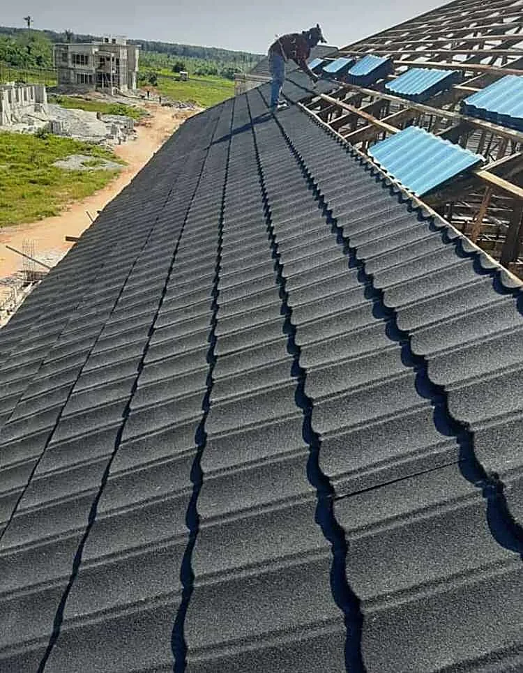 Stone-coated roof texture, long perspective